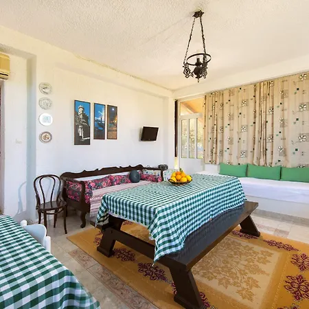 Appartement Traditional Kolymbia